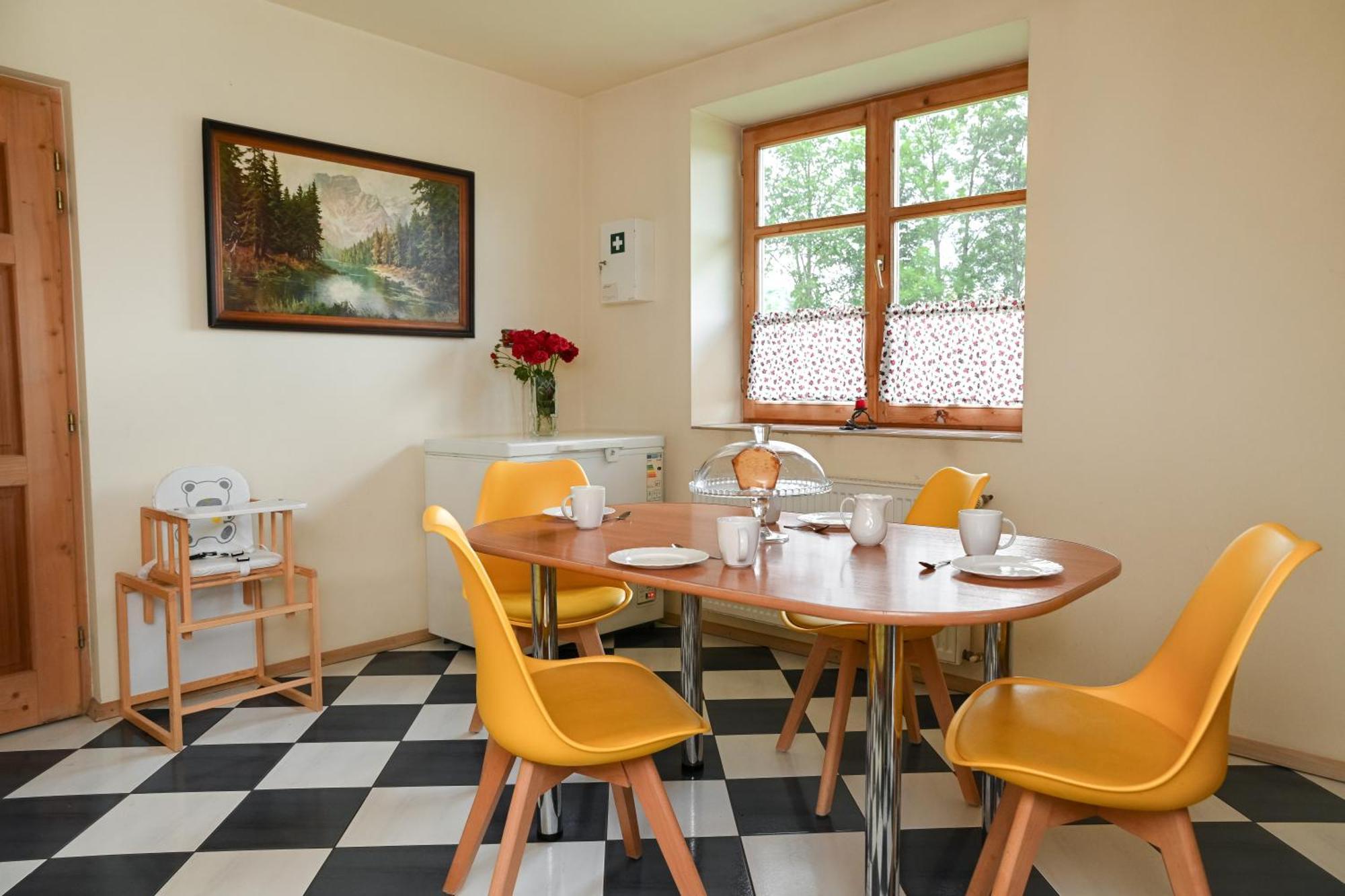 Zakatek Pod Smrekami Bed & Breakfast Кошелско Екстериор снимка
