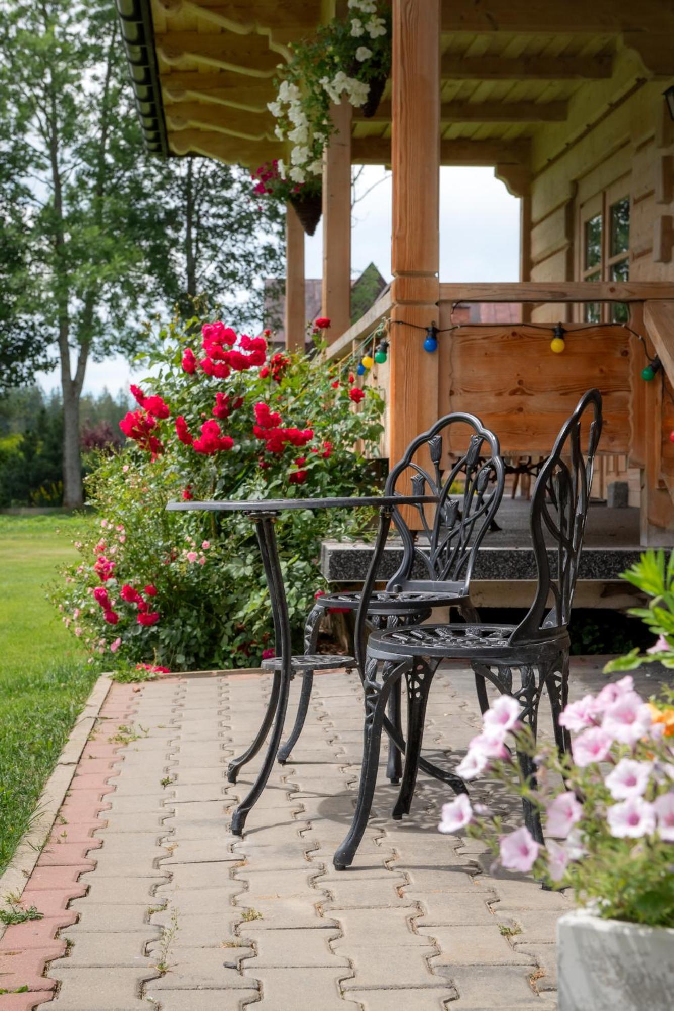 Zakatek Pod Smrekami Bed & Breakfast Кошелско Екстериор снимка