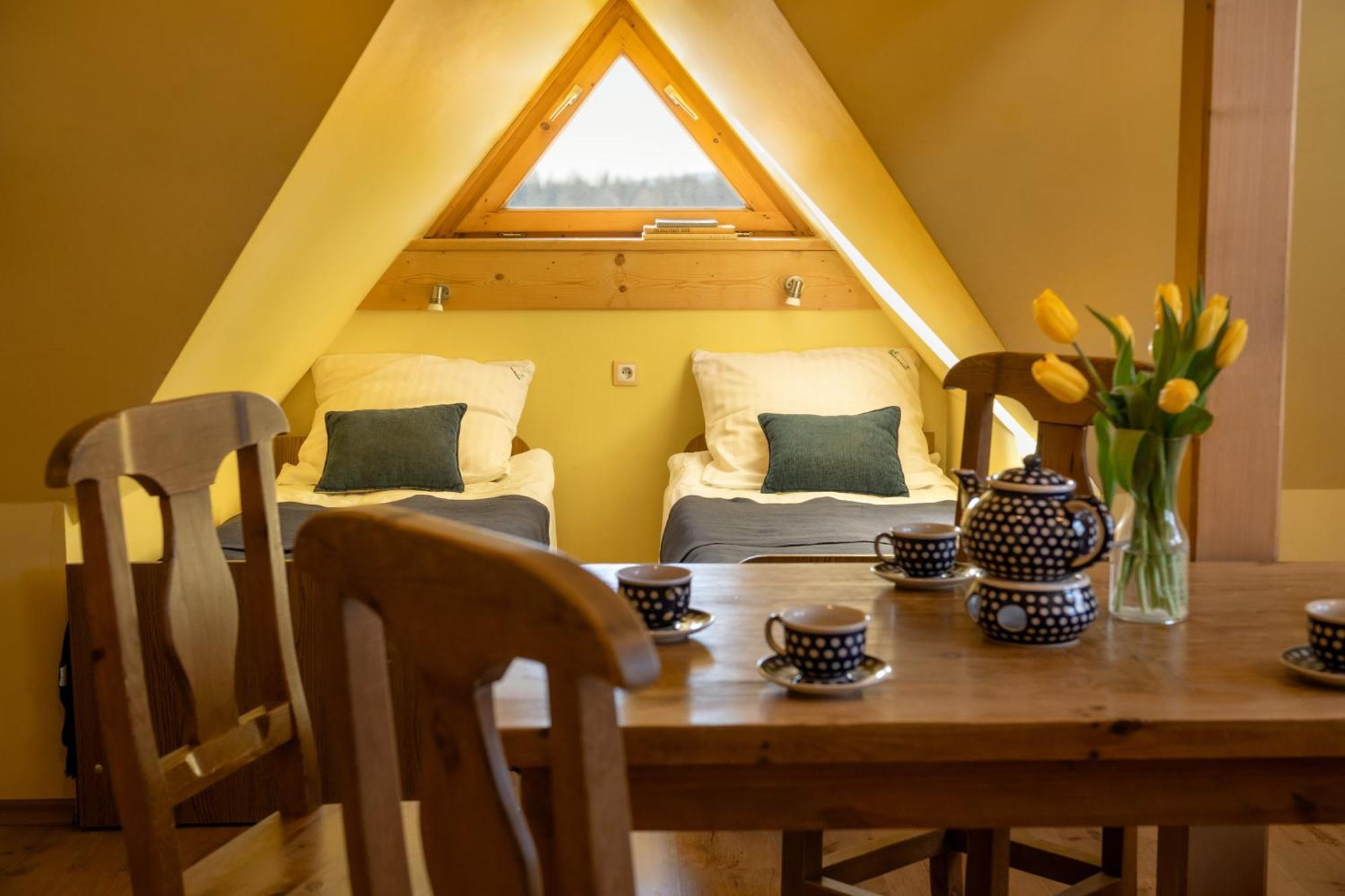 Zakatek Pod Smrekami Bed & Breakfast Кошелско Екстериор снимка