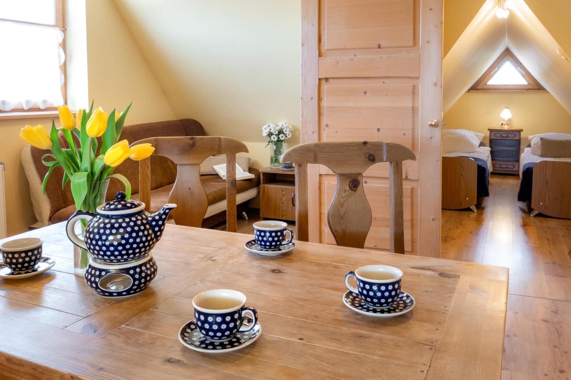 Zakatek Pod Smrekami Bed & Breakfast Кошелско Екстериор снимка