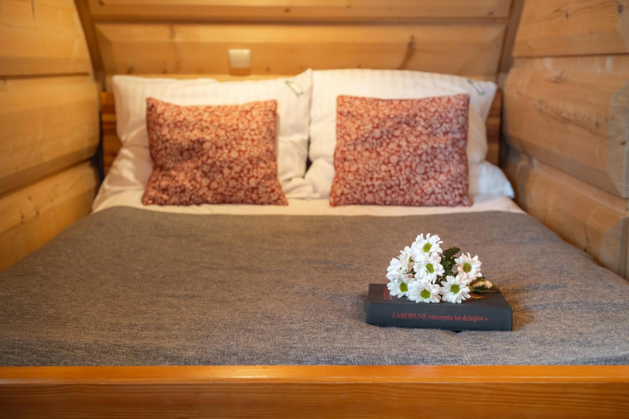 Zakatek Pod Smrekami Bed & Breakfast Кошелско Екстериор снимка
